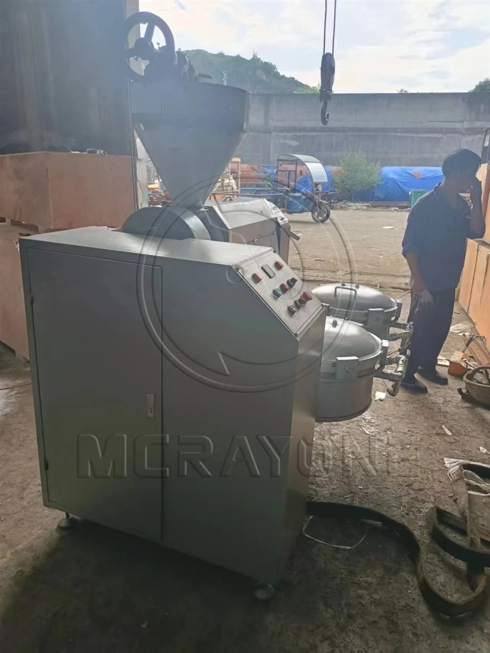 Muti-function Screw Soybean Oil Press With Vacuum Filtration